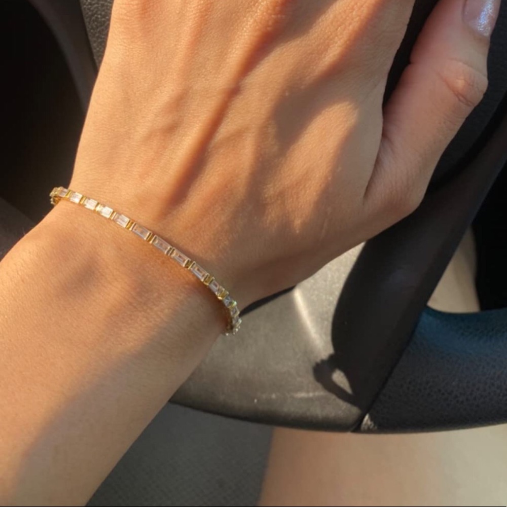Gold Classic Emerald Cut Diamond Bracelet - Picture 2 of 2